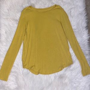 Aeropostale Basic Long Sleeved Yellow Tee